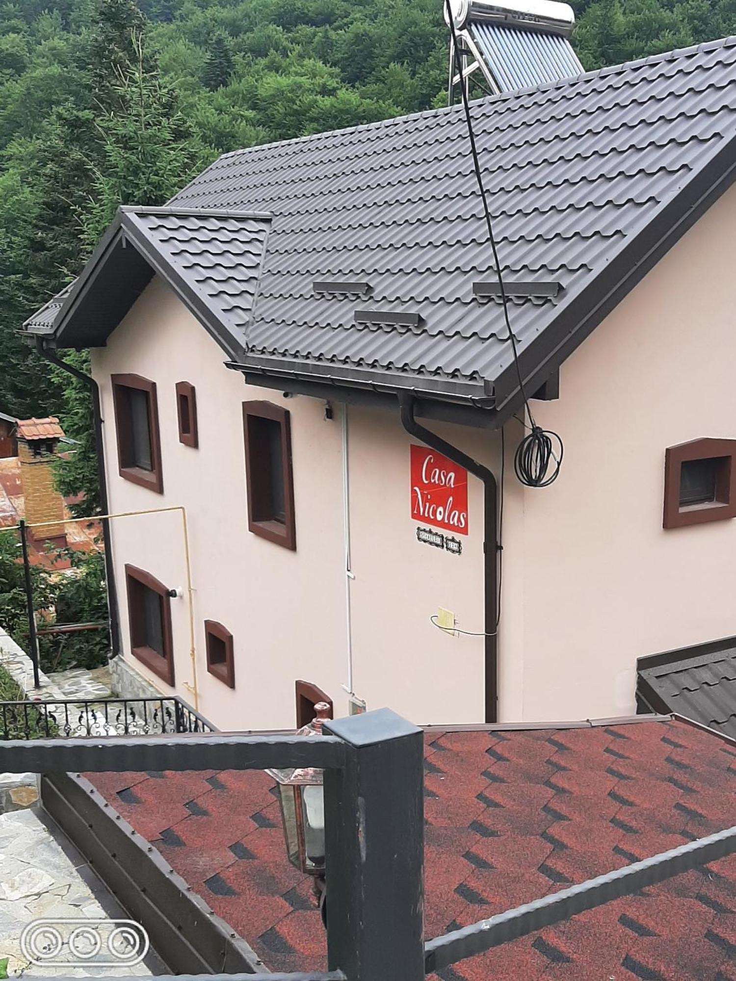 Casa Nicolas Busteni Luaran gambar